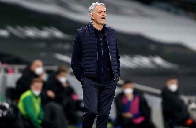 开云登录-穆里尼奥：阿利的麻烦事都结束了 我们有一块瑰宝